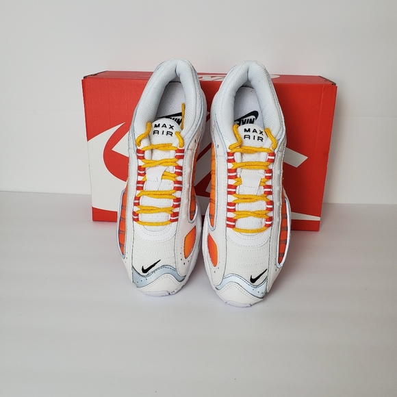 W Nike Air Max Tailwind IV NRG - Picture 3 of 7